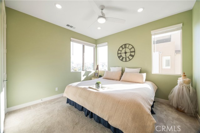 Detail Gallery Image 34 of 49 For 133 Denali, Lake Forest,  CA 92630 - 4 Beds | 4/1 Baths