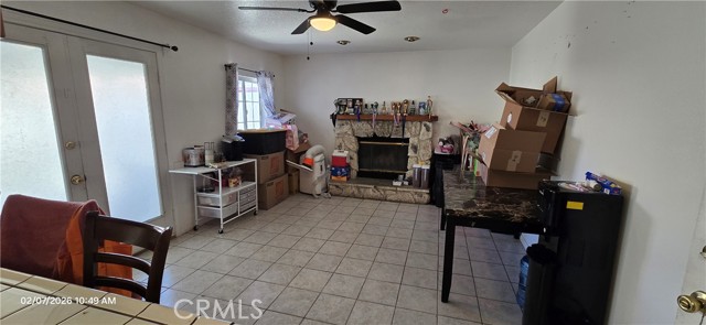 Detail Gallery Image 7 of 20 For 4743 E Avenue R2, Palmdale,  CA 93552 - 3 Beds | 2 Baths