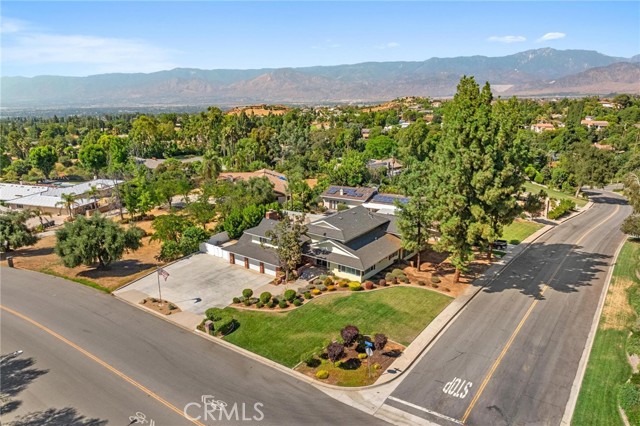 30746 E Sunset S Drive, Redlands CA: https://media.crmls.org/medias/9e651934-6c58-446a-b682-a18f61ab1954.jpg