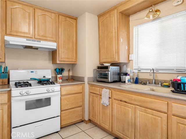 Detail Gallery Image 16 of 29 For 2013 Rushmore, Barstow,  CA 92311 - 3 Beds | 1/1 Baths