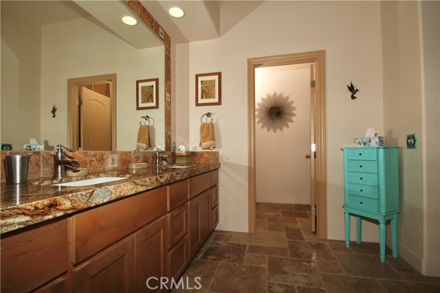 7125 Sunny Vista Road, Joshua Tree CA: https://media.crmls.org/medias/9e67d8ba-fba2-4f48-932d-1608bf5f736d.jpg