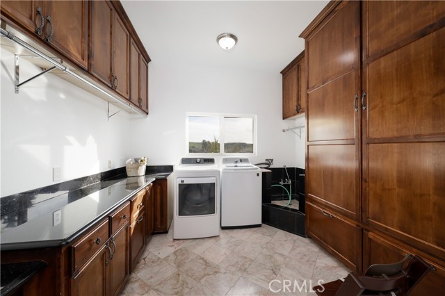 Detail Gallery Image 29 of 56 For 9446 Kern River, Bakersfield,  CA 93308 - 4 Beds | 4/1 Baths