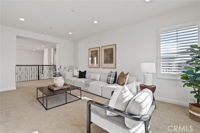 Detail Gallery Image 33 of 65 For 5567 Heritage Oak Dr, Lake Forest,  CA 92679 - 4 Beds | 3/1 Baths