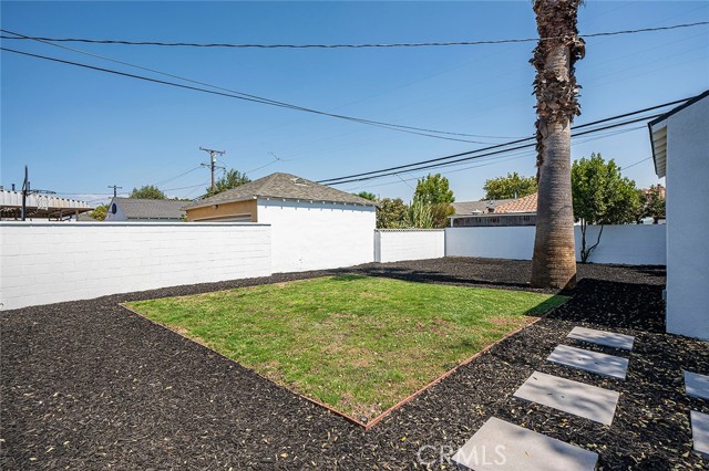 Detail Gallery Image 38 of 43 For 2218 Mira Mar Avenue, Long Beach,  CA 90815 - 2 Beds | 1 Baths