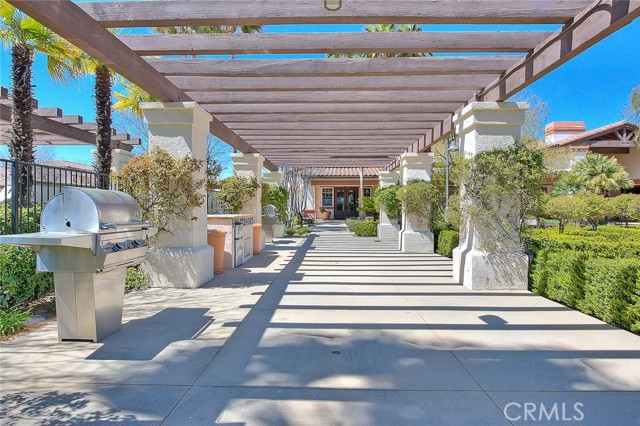 322 Forked Run, Beaumont CA: https://media.crmls.org/medias/9e6b89ac-6b6e-4468-ba89-b85f13254eba.jpg