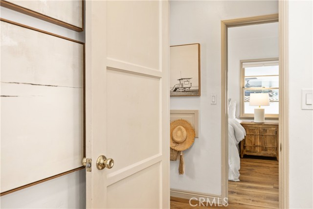 309 15th Street, Seal Beach CA: https://media.crmls.org/medias/9e6e39ce-880d-457a-b570-f52c2dbb6d7c.jpg