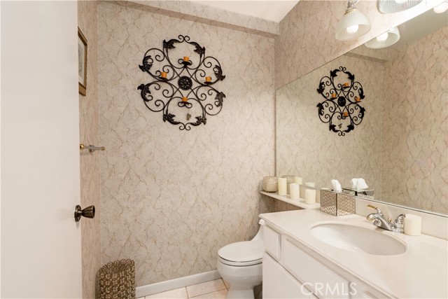 Detail Gallery Image 14 of 31 For 25900 Oak St #102,  Lomita,  CA 90717 - 3 Beds | 2 Baths