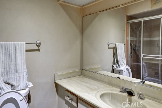 Detail Gallery Image 20 of 34 For 6405 Green Valley Cir #203,  Culver City,  CA 90230 - 3 Beds | 2 Baths