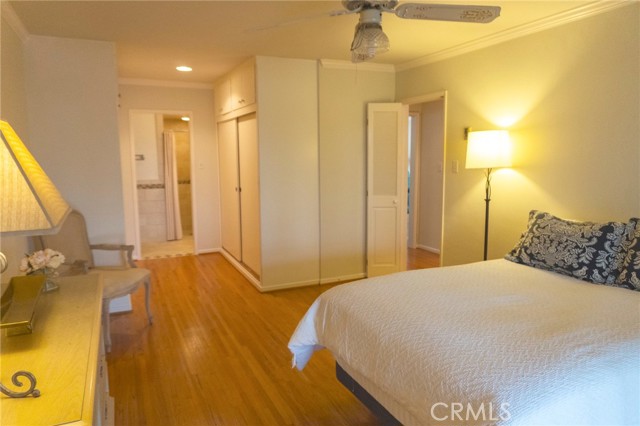 3101 E 2nd Street, Long Beach CA: https://media.crmls.org/medias/9e6f7978-8a7b-485a-95ed-33225f3e7b03.jpg
