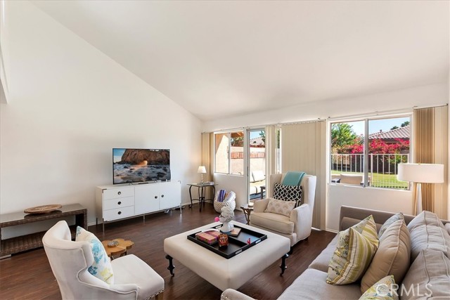82297 Cochran Drive, Indio CA: https://media.crmls.org/medias/9e70a3ef-48d7-4a8f-9bba-5df401dff94c.jpg