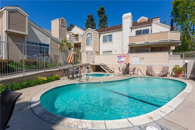 Detail Gallery Image 18 of 19 For 3845 Farquhar Ave #215,  Los Alamitos,  CA 90720 - 2 Beds | 2 Baths