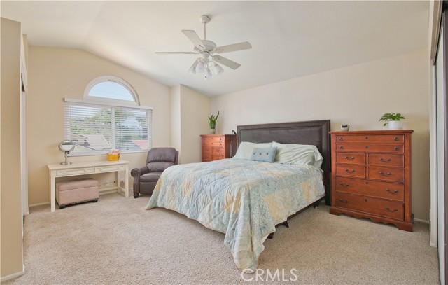 Detail Gallery Image 17 of 36 For 22447 Poplar St, Saugus,  CA 91390 - 4 Beds | 3 Baths