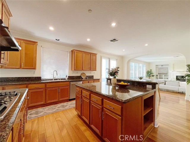 Detail Gallery Image 29 of 39 For 16393 Fox Valley Dr, San Diego,  CA 92127 - 4 Beds | 3/1 Baths