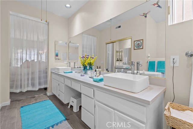 Detail Gallery Image 26 of 51 For 40402 via Siena, Murrieta,  CA 92562 - 3 Beds | 2/1 Baths