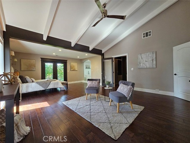 940 N Silent Ranch Drive, Glendora CA: https://media.crmls.org/medias/9e7348cd-3089-4187-9be0-a63bb583727b.jpg