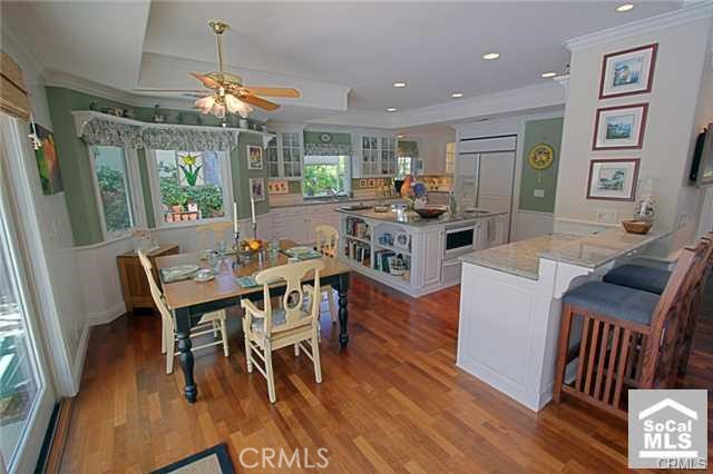Detail Gallery Image 7 of 21 For 18712 via Palatino, Irvine,  CA 92603 - 5 Beds | 4/2 Baths