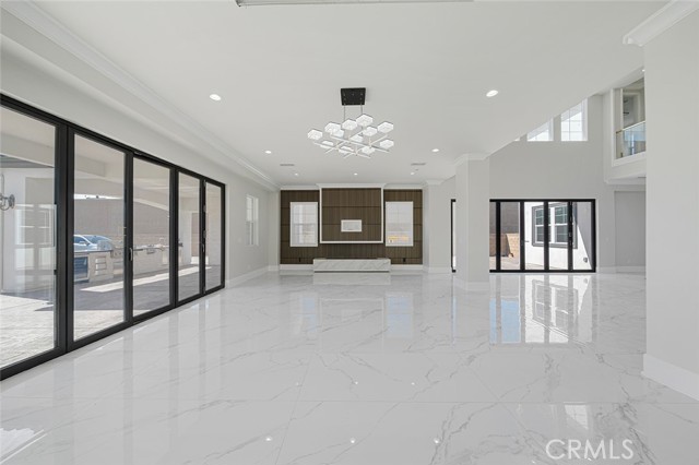 Detail Gallery Image 5 of 13 For 13705 Copley Dr, Rancho Cucamonga,  CA 91739 - 5 Beds | 5/1 Baths