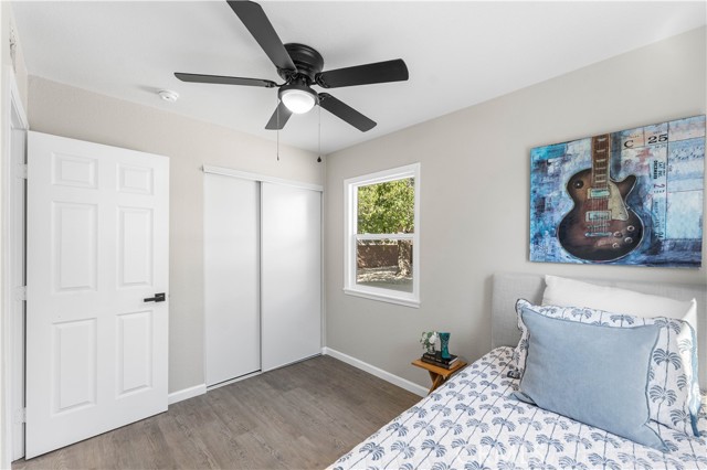 44008 Hoban Avenue, Lancaster CA: https://media.crmls.org/medias/9e7498a9-ac64-415c-aea4-af1dd6af102e.jpg