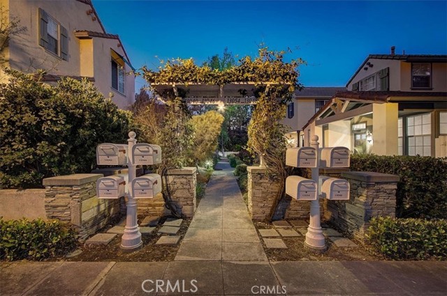 Detail Gallery Image 29 of 38 For 13050 Arborwalk Ln, Tustin,  CA 92782 - 3 Beds | 2/1 Baths