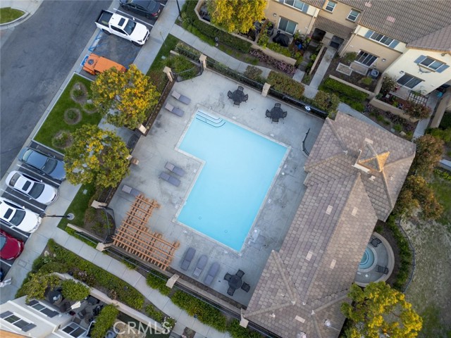 Detail Gallery Image 5 of 39 For 2727 Night Jasmine Dr, Simi Valley,  CA 93065 - 3 Beds | 2/1 Baths