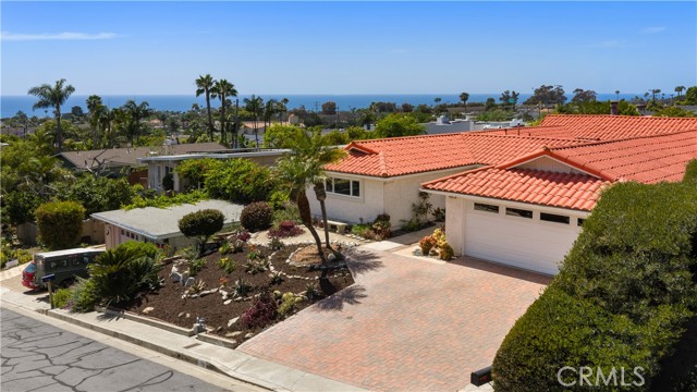 Front Image Thumbnail for CROC26082215