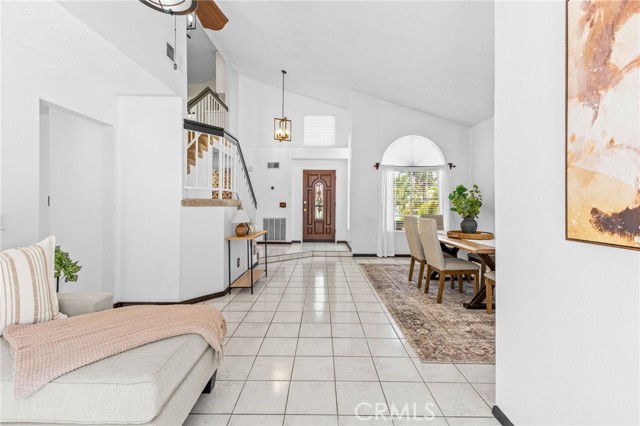 589 S Sutter Avenue, San Bernardino CA: https://media.crmls.org/medias/9e7563a4-03b8-444d-991f-98bf61c61b76.jpg