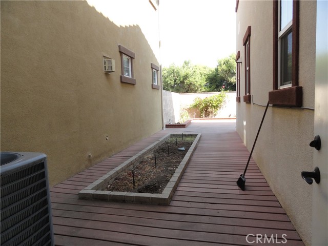 6171 Stonehaven Lane, Cypress CA: https://media.crmls.org/medias/9e75b6f2-cfd1-4406-8459-a1dedddf1460.jpg
