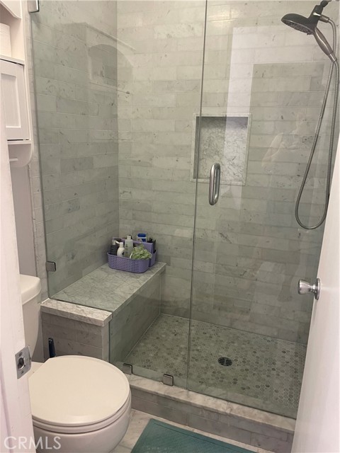 Detail Gallery Image 13 of 18 For 24431 Trevino Dr #V10,  Valencia,  CA 91355 - 3 Beds | 2 Baths