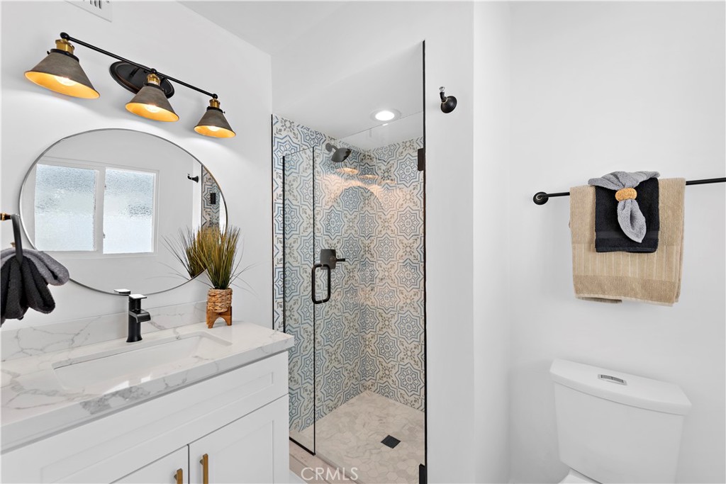 9e75d26c 65d9 4370 9140 75e67622a899