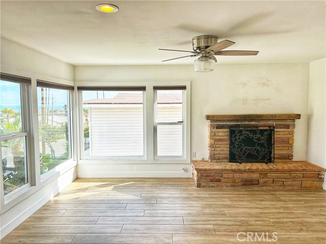 Detail Gallery Image 10 of 13 For 33855 Golden Lantern St, Dana Point,  CA 92629 - 3 Beds | 1/1 Baths