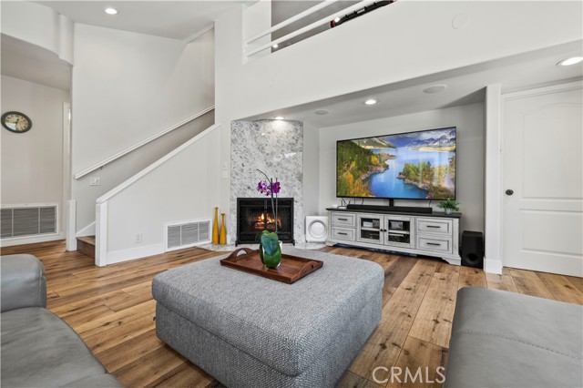 8944 Enfield, Sherwood Forest CA: https://media.crmls.org/medias/9e765205-b67a-41e1-8a12-72424800a762.jpg