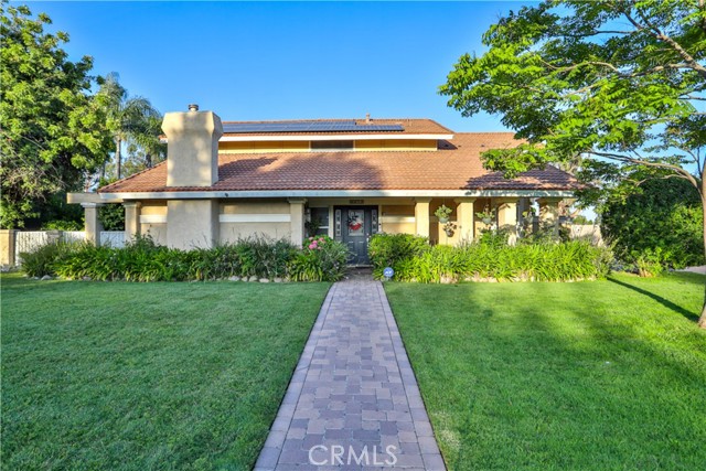 6073 Cameo Street, Rancho Cucamonga CA: https://media.crmls.org/medias/9e76596c-342d-46b6-8ed2-f5c14025fce8.jpg