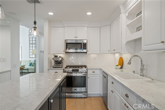 28332 Via Alfonse, Laguna Niguel CA: https://media.crmls.org/medias/9e76ad36-fd31-4b82-b1e1-a71a06895488.jpg