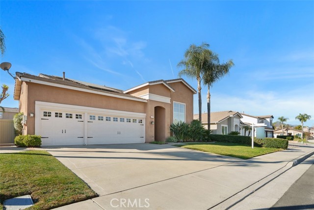 Detail Gallery Image 2 of 47 For 23347 Silver Hawk Way, Murrieta,  CA 92562 - 4 Beds | 3 Baths