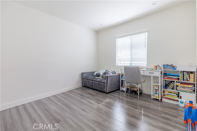 Detail Gallery Image 49 of 51 For 14159 Gault St, Van Nuys,  CA 91405 - 3 Beds | 2 Baths
