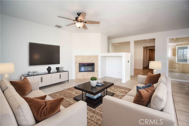 Detail Gallery Image 6 of 26 For 62466 N Starcross Dr, Desert Hot Springs,  CA 92240 - 3 Beds | 2/1 Baths