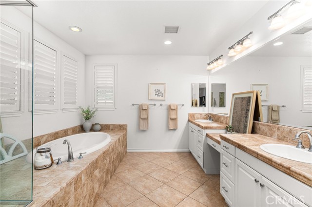 Image 31 of 75 For 12756 Sierra Creek