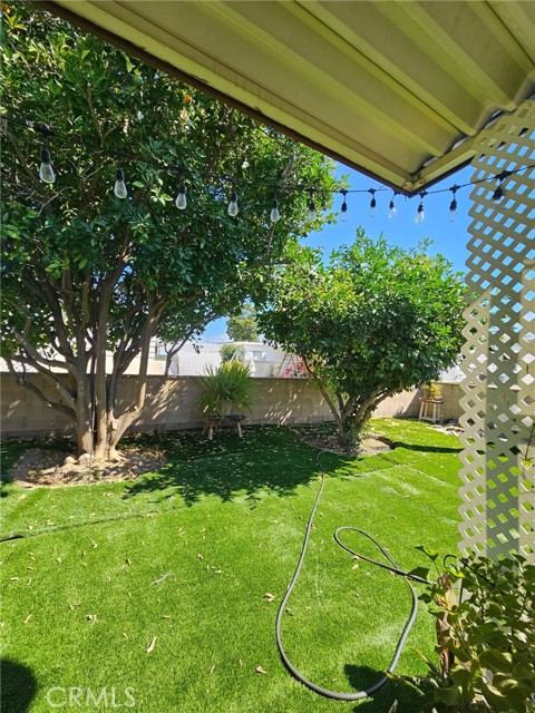 2662 Silver Oak Way, Hemet CA: https://media.crmls.org/medias/9e79fe8a-313a-4ab4-8c8a-cf4193e43546.jpg