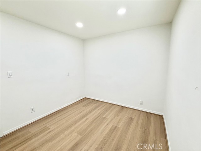 Detail Gallery Image 17 of 38 For 520 W California, Glendale,  CA 91203 - – Beds | – Baths