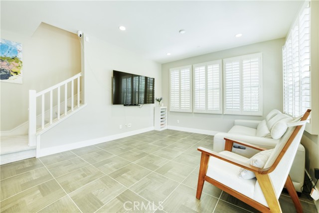 Detail Gallery Image 3 of 32 For 99 Fuchsia, Lake Forest,  CA 92630 - 4 Beds | 3 Baths