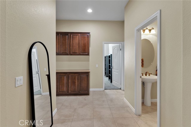 Detail Gallery Image 37 of 75 For 12389 Winesap, Apple Valley,  CA 92308 - 5 Beds | 2/1 Baths
