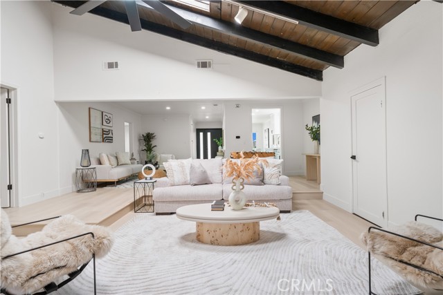 21011 La Salle Avenue, Torrance CA: https://media.crmls.org/medias/9e7c1a3c-a539-405f-9ae7-7fa98c6f4f26.jpg