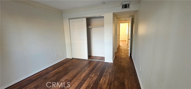 Image 8 of 14 For 1085 Circle City Drive 202