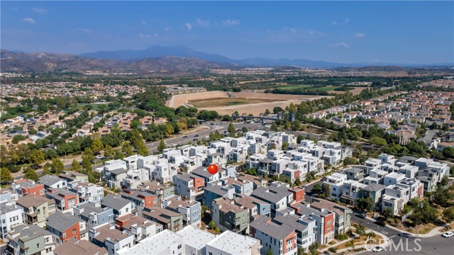 125 Allusion, Irvine CA: https://media.crmls.org/medias/9e7c2f49-b859-43af-bb3d-301b3531debe.jpg