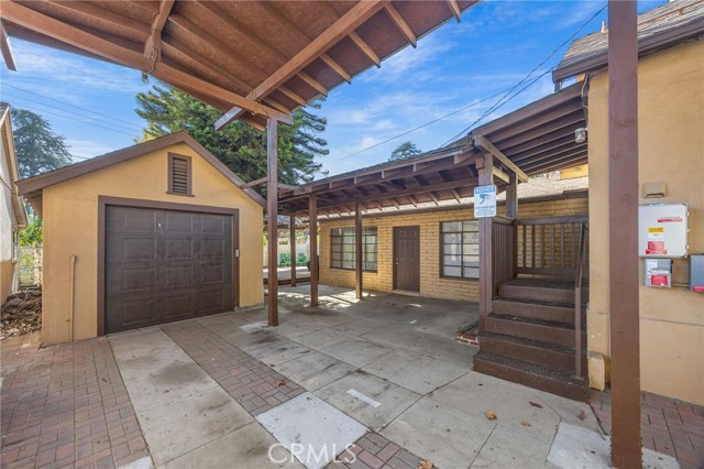Detail Gallery Image 35 of 39 For 122 E Rosewood Ct, Ontario,  CA 91764 - 2 Beds | 2 Baths