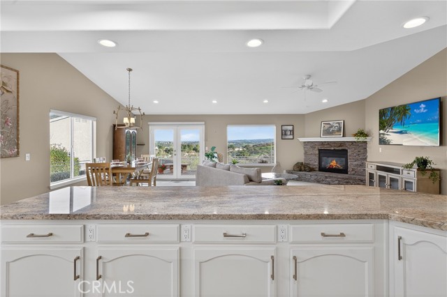Detail Gallery Image 13 of 72 For 193 Blossom Ct, Paso Robles,  CA 93446 - 3 Beds | 2 Baths