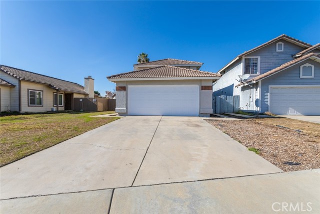 Detail Gallery Image 1 of 1 For 15421 Tiffin Ct, Moreno Valley,  CA 92551 - 3 Beds | 2/1 Baths