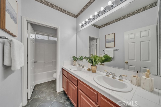 Detail Gallery Image 30 of 46 For 5722 Canoe Dr, Corona,  CA 92880 - 4 Beds | 3 Baths