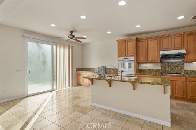 Detail Gallery Image 16 of 63 For 13761 Dellbrook St, Corona,  CA 92880 - 6 Beds | 4 Baths