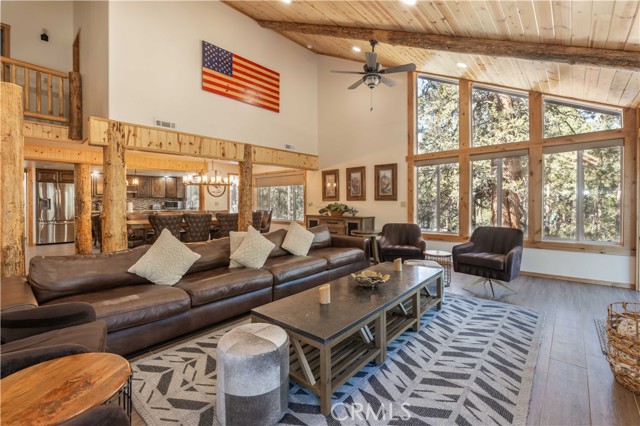 Detail Gallery Image 5 of 53 For 42518 Gold Rush Dr, Big Bear Lake,  CA 92315 - 5 Beds | 6/2 Baths